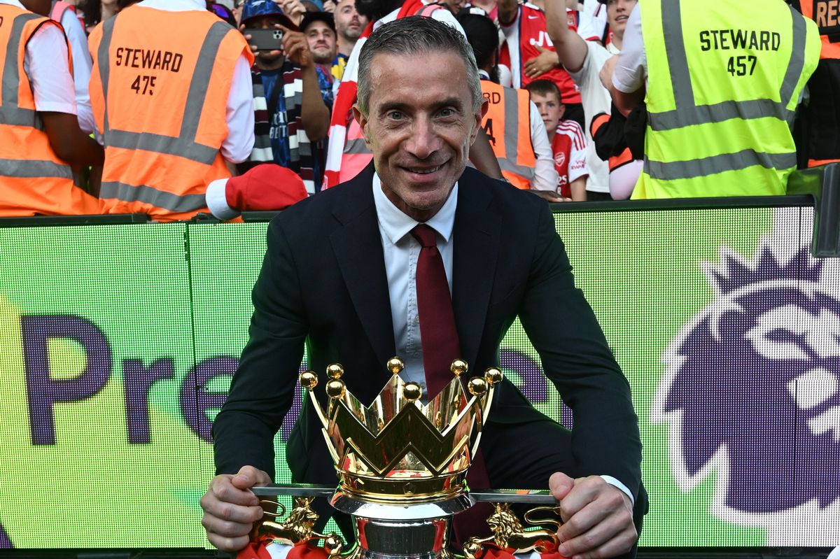 Andrea Berta recebeu uma missão de transferência de mais de £ 100 milhões após o desastre de mercado do Arsenal