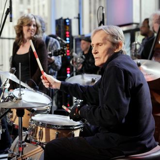 Centro de Levon Helm para Combater o ‘Comportamento Perturbador’